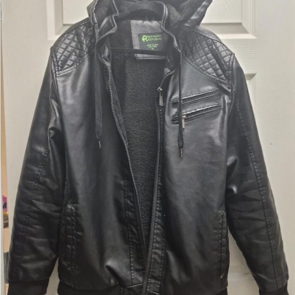 Men's Quilted Black Bomber Jacket
